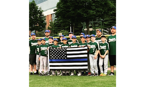 Greenfield / New Berlin Little League supports our local heros! 